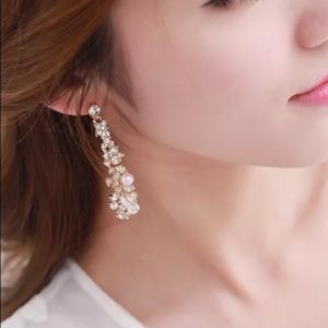 Vanessa Gemstone + Pearl Earrings